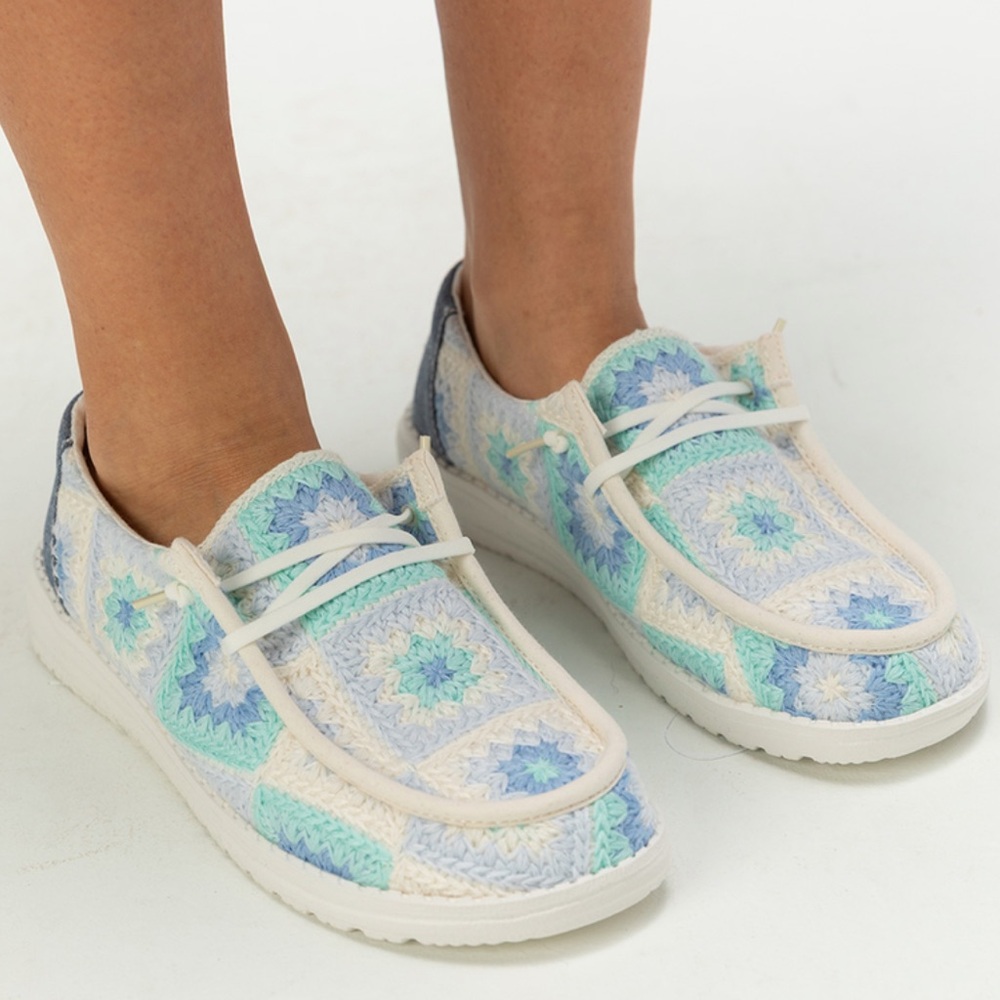 HEY DUDE Wendy Cottage Crochet Womens Shoes - Picture 5 of 6